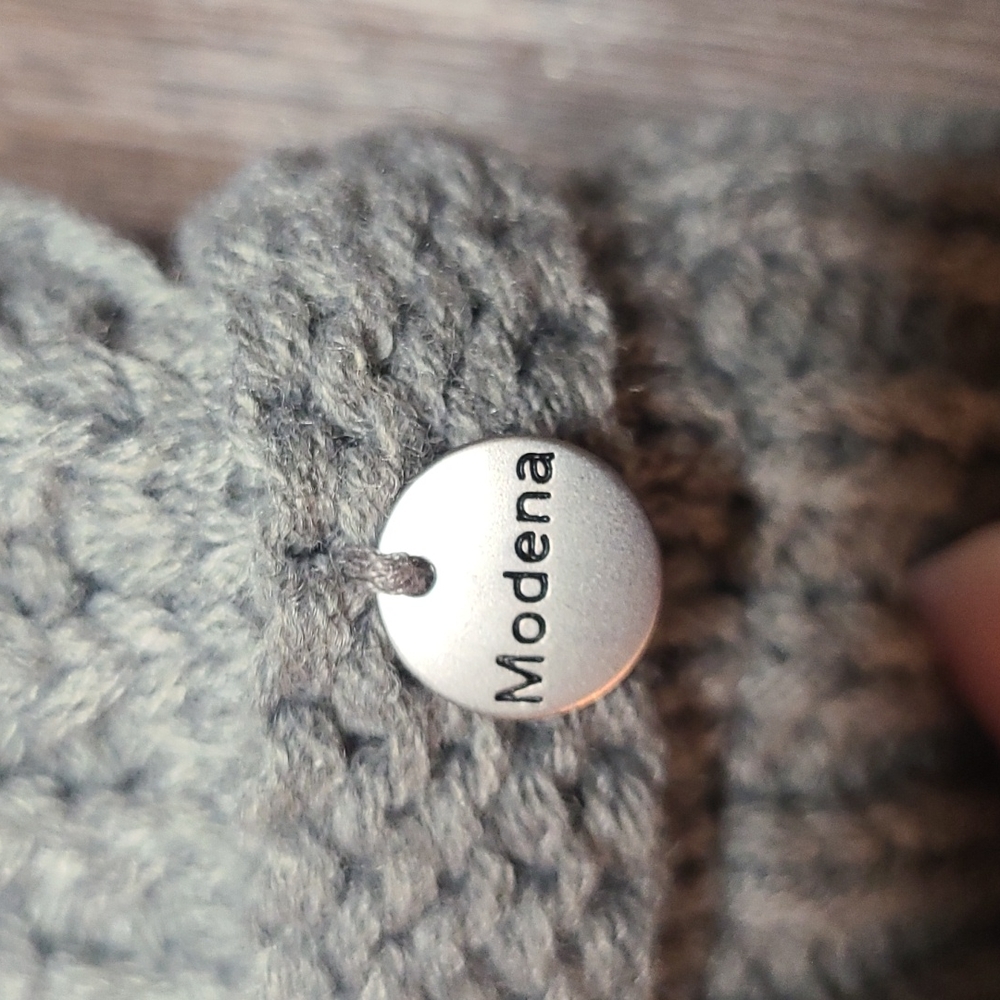 Modena cable knit beanie knit hat - Picture 2 of 4